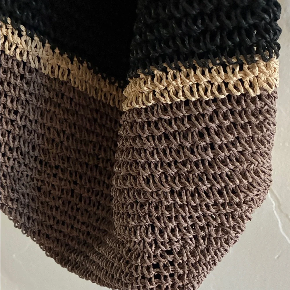 Banana Republic Raffia Hobo Bag - Picture 3 of 11